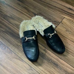 Steve Madden Jill black leather mule with fur